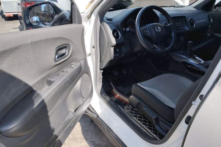 Used Honda XR-V 2020 1.5L Manual Classic Edition
