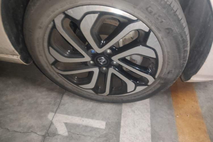 Used CHANGAN Eado New Energy 2019 EV460 Shared Version
