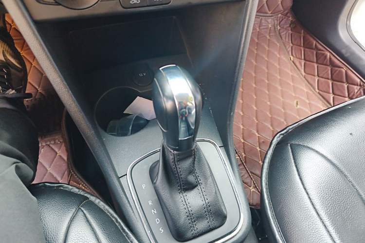 Used Volkswagen Polo 2016 1.4L Automatic Trendy Model
