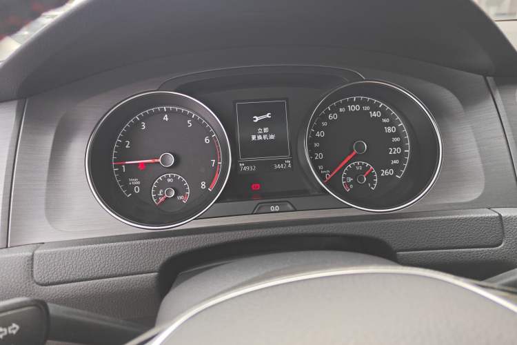 Used Volkswagen Golf 2014 1.4TSI Automatic Luxury Model