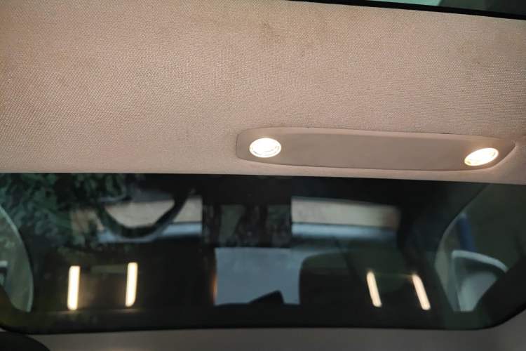 Used Tesla Model 3 2020 Revised Version Standard Range Rear-Wheel Drive – Upgraded Edition
