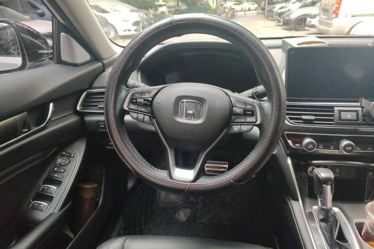 Used Honda Accord 2022 260TURBO Phantom Night · Prestige Edition Steering Wheel