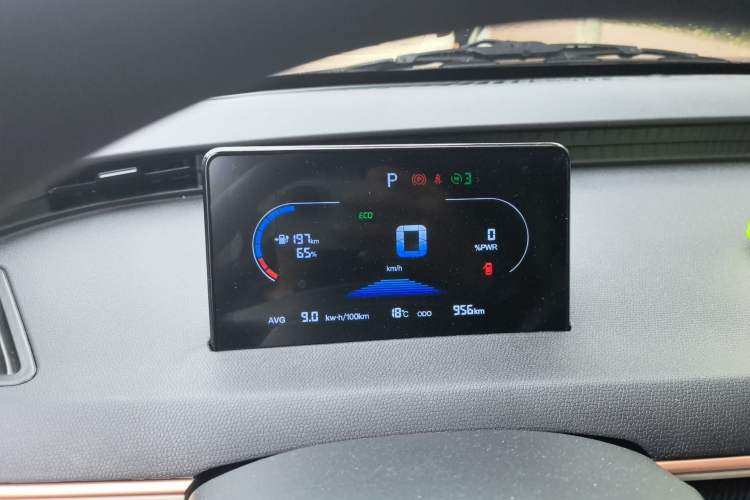 Used Chery QQ Domi 2025 Model 305km Comfort Edition Instrument Cluster