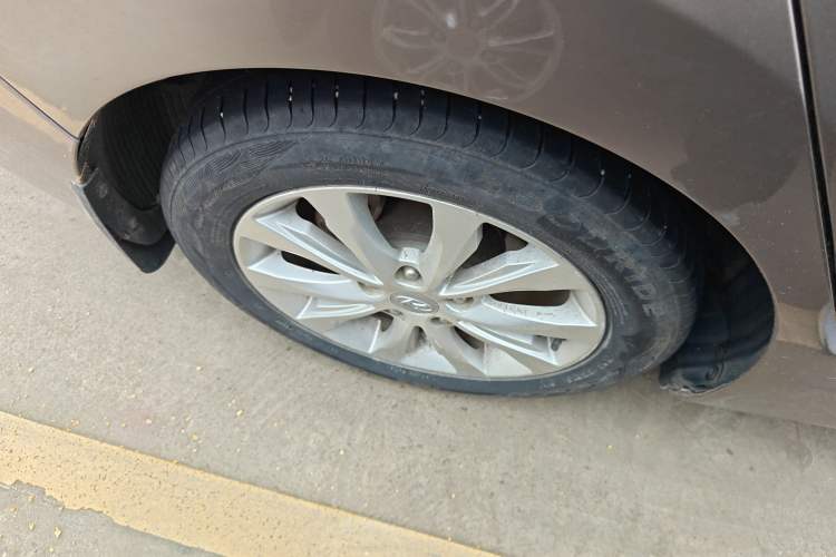 Used Hyundai Elantra (5th Generation / Langdong) 2016 1.6L Automatic Prestige Model