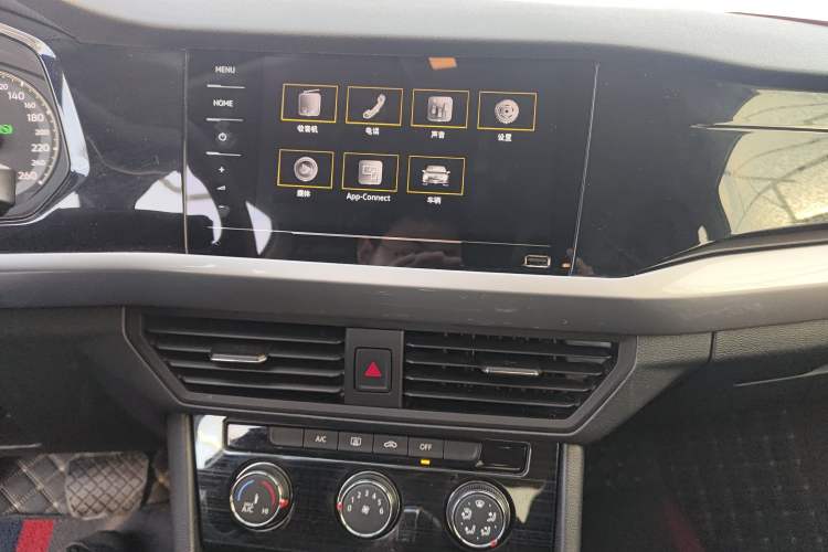 Used Volkswagen Bora 2021 1.5L Automatic Fashionable Smart Connectivity Version