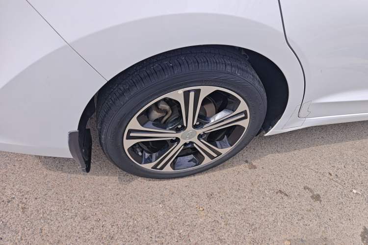 Used Hyundai Elantra (6th Generation / Lingdong) 2018 1.4T Dual-Clutch Xuan Dong · Dynamic Edition Right Rear Wheel Hub