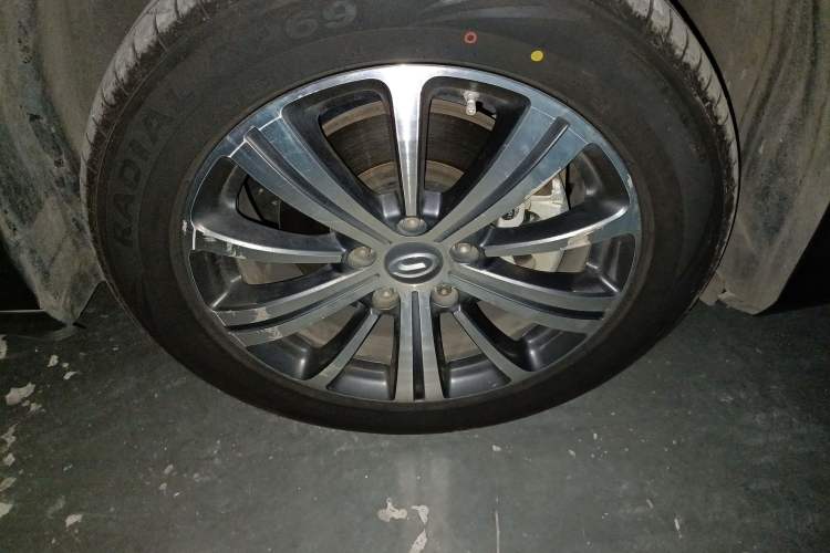 Used GAC Trumpchi M8 2018 320T Luxury Edition Exterior 7