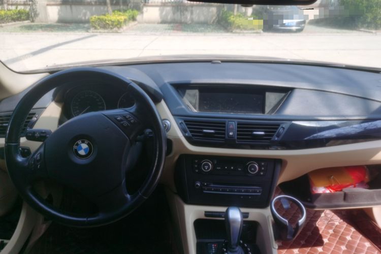 Used BMW X1 2010 sDrive18i Luxury Model
