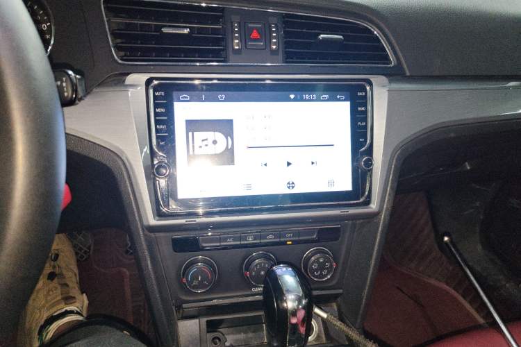 Used Volkswagen Lamando 2017 230TSI DSG Fashion Edition