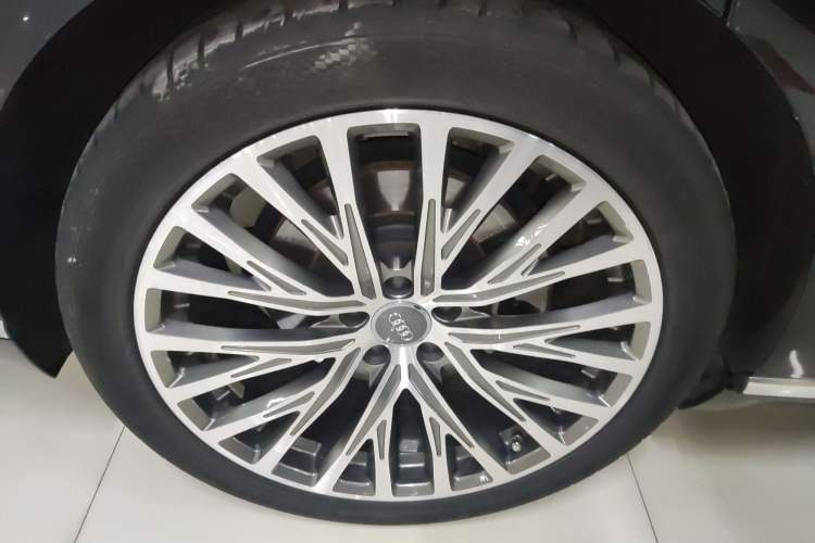 Used Audi A8 2022 A8L 50 TFSI quattro Comfort Edition Collector's Model