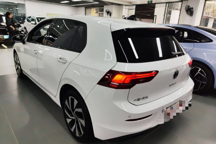 Used Volkswagen Golf 2025 Facelifted 300TSI Pro