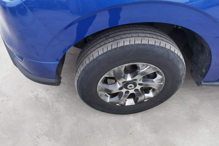 Used Great Wall Poer 2021 2.0T Commercial Version Automatic Diesel Two-Wheel Drive Elite Trim with Long Bed – GW4D20M Left Front Wheel Hub