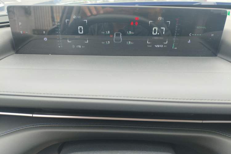 Used CHANGAN Eado DD 2023 Blue Whale NE 1.5T GDI DCT Luxury Edition