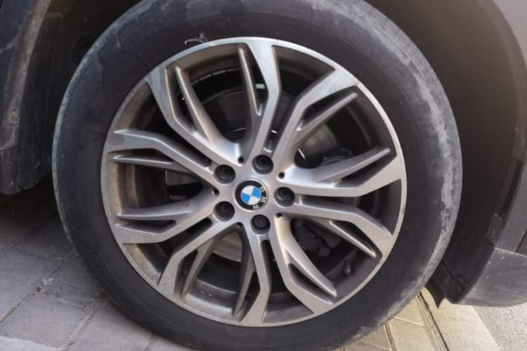 Used BMW X1 2018 sDrive20Li Leading Model
