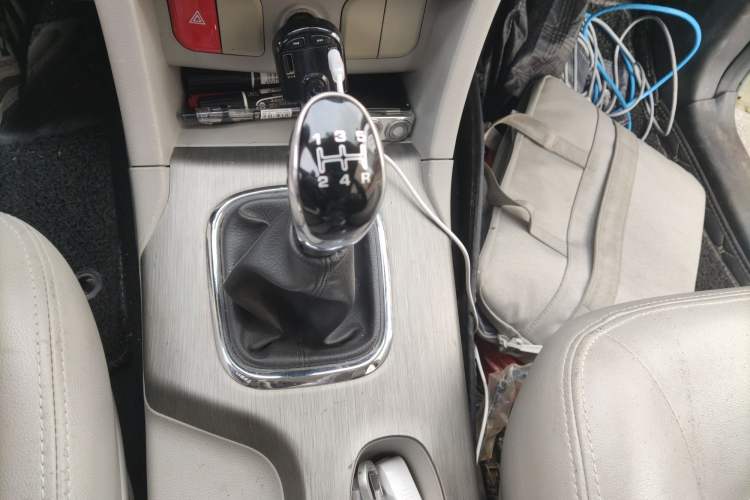 Used HYOSOW H3 2016 H3F 1.5L Manual Luxury Model
