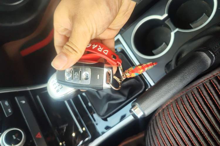 Used Haval H2 2017 Red-Label 1.5T Manual Two-Wheel-Drive Elite Model
