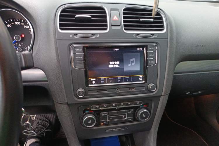 Used Volkswagen Golf 2011 2.0 TSI R
