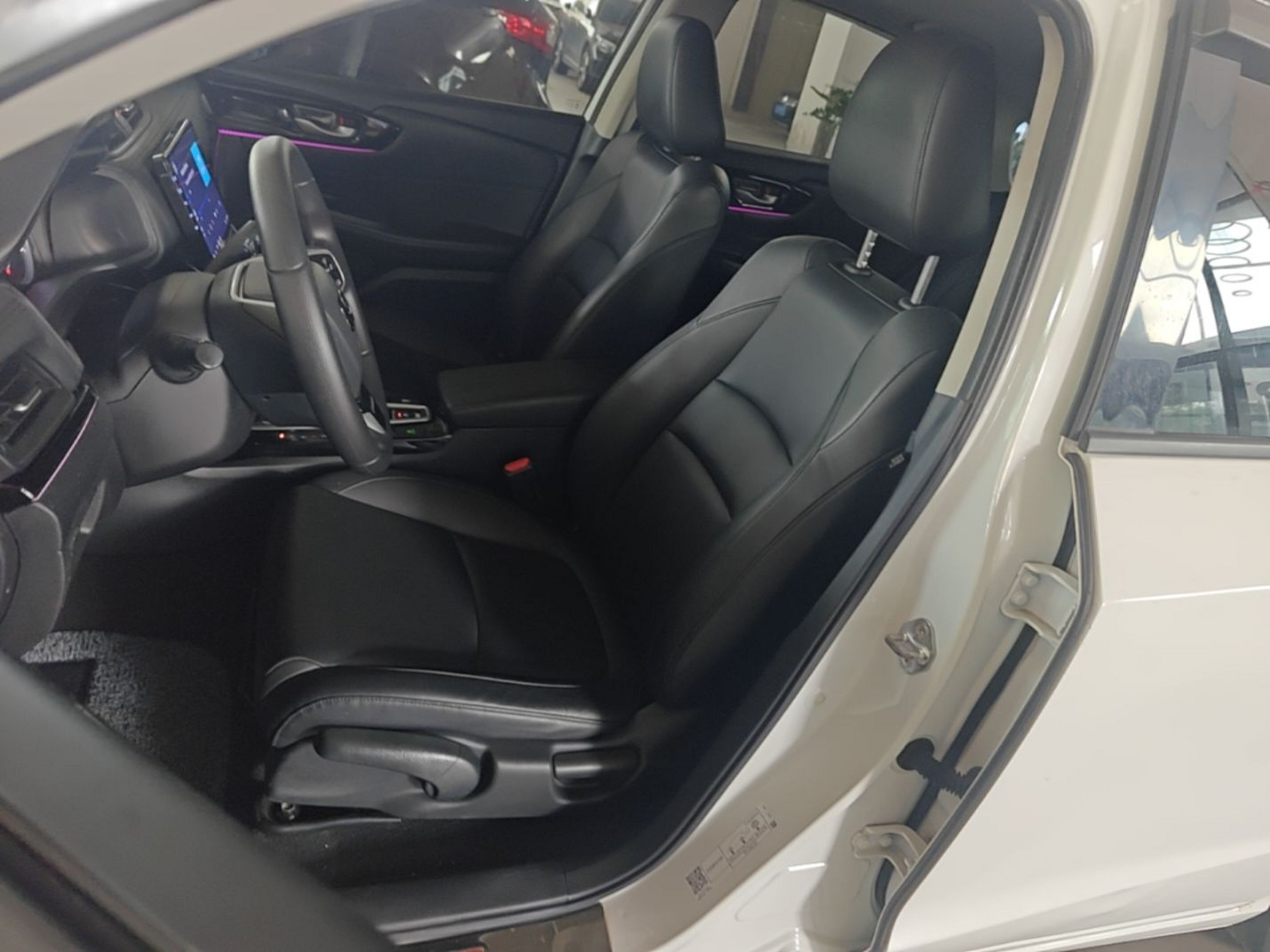 Vordere Reihe im Auto