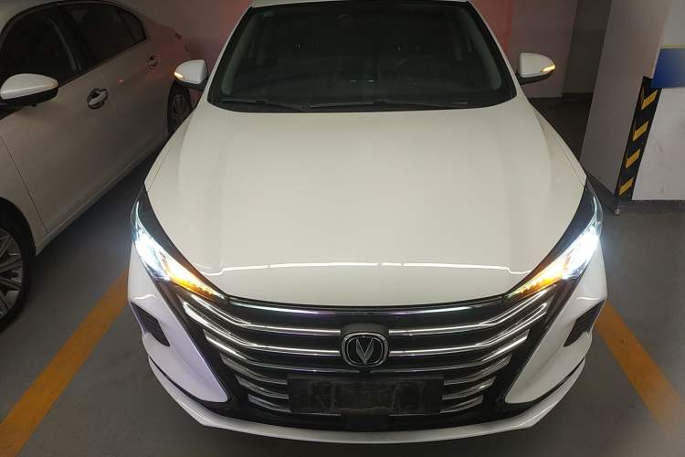 Used Changan Eado 2022 PLUS 1.6L GDI Manual Luxury Model
