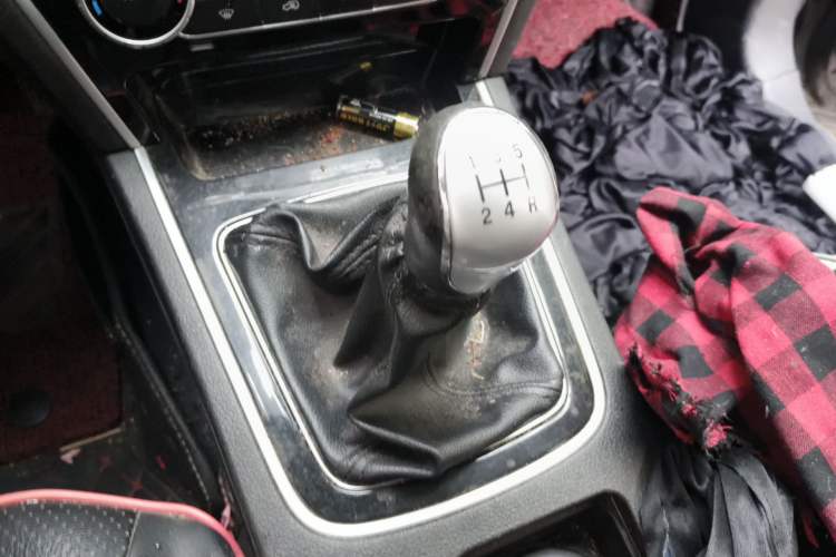 Used Leopaard CS10 2017 1.5T Manual Prestige Model Gear Lever