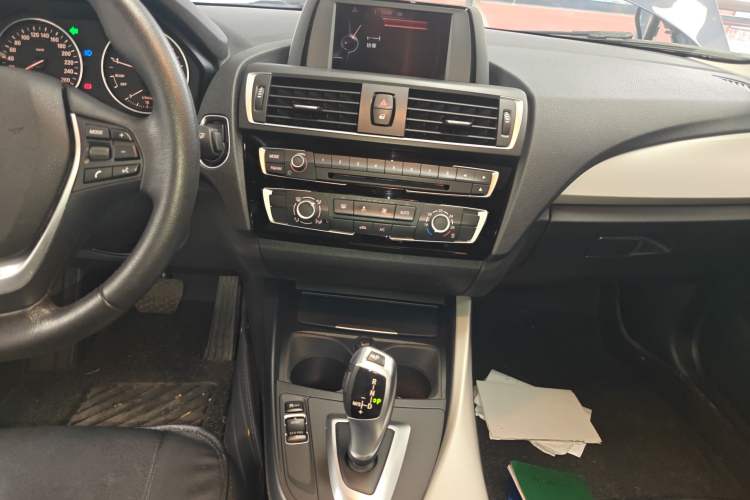 Used BMW 2 Series 2015 218i