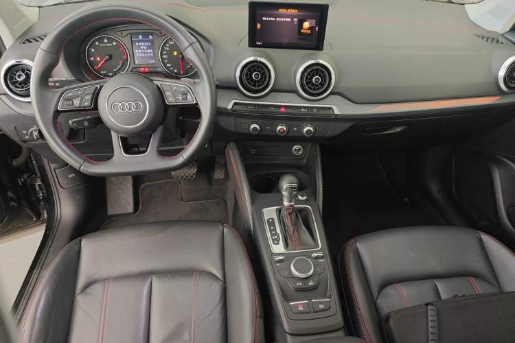 Used Audi Q2L 2024 35TFSI Ambition Dynamic Edition Center Console