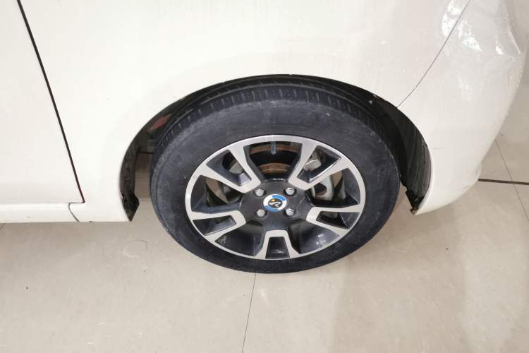 Used Brilliance Xinri i03 2021 318 km 31.45 kWh