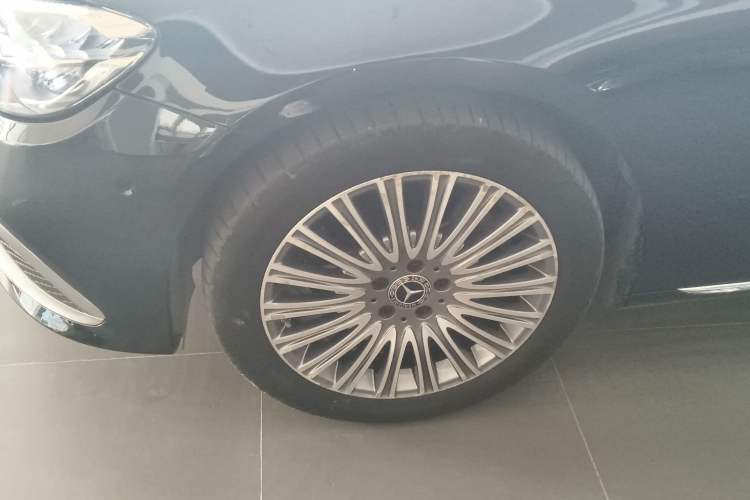 Used Mercedes-Benz E-Class 2021 E 300 L Luxury Model
