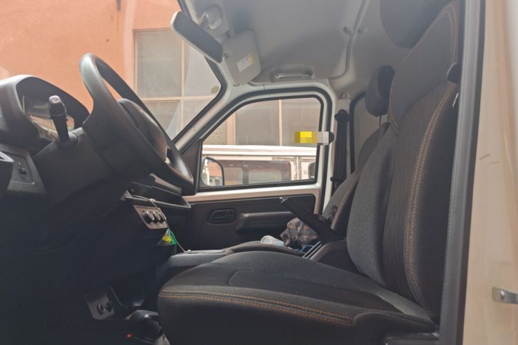 Used Karry Jiangtun E7 2024 Mingchuang 6-Seater Version
