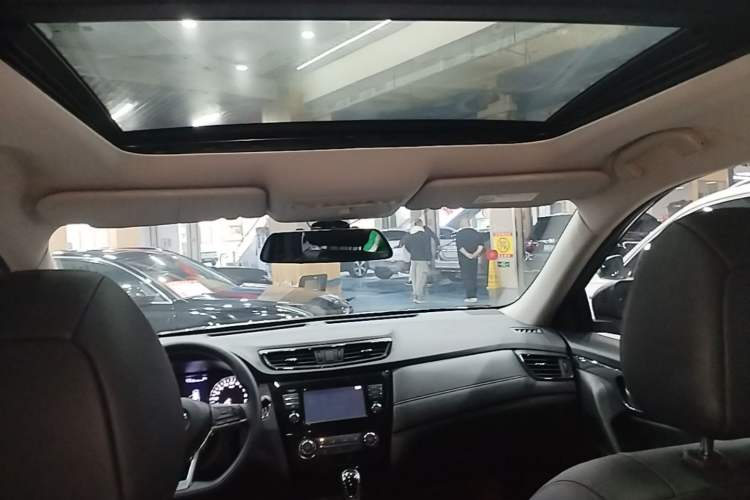 Used Nissan X-Trail 2017 2.0L CVT Comfort Edition 2WD Headliner