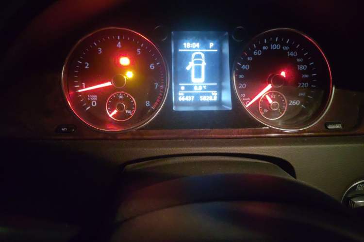 Used Volkswagen Magotan 2012 Travel Edition 2.0 TSI Comfort Version