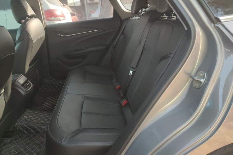 Used Buick Excelle GX 2018 18T Automatic Elite Model Left Rear Seat