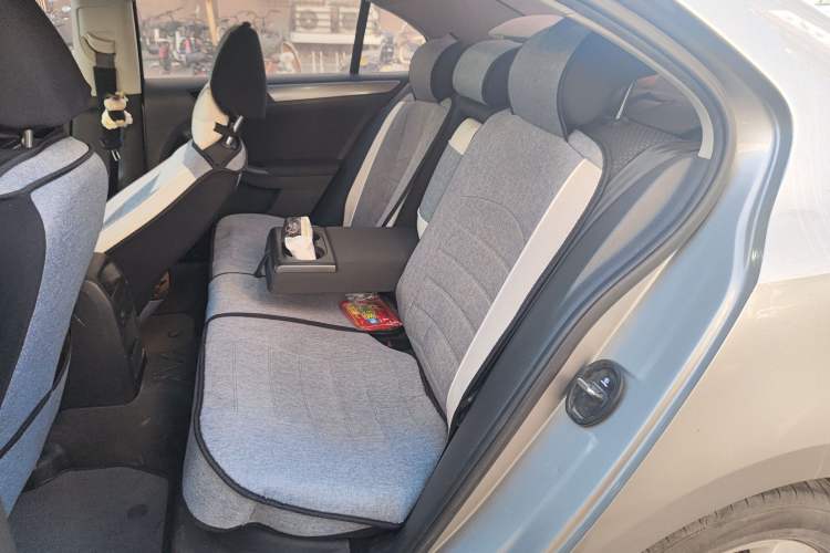 Used Volkswagen Sagitar 2012 1.4TSI Automatic Fashion Edition