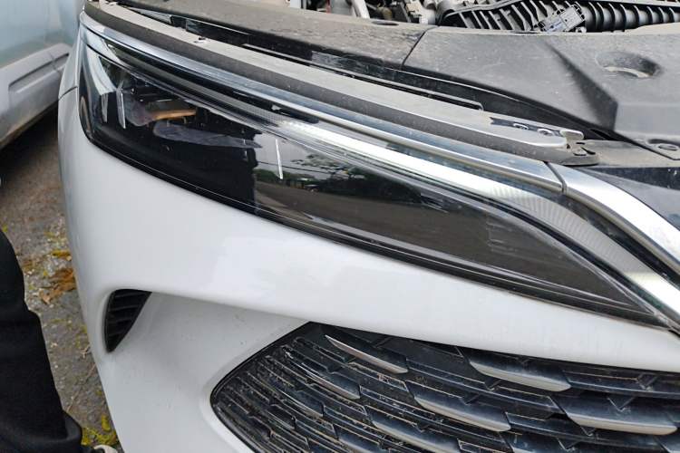 Used BYD Qin L 2024 DM-i 120KM Leading Model Right Front Headlight