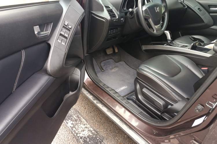 Used Luxgen U6 SUV 2014 1.8T Fashion Edition