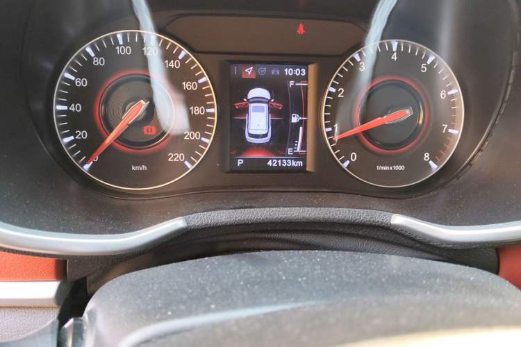 Used Brilliance V3 2017 1.5L Automatic Smart Version Odometer Close Up