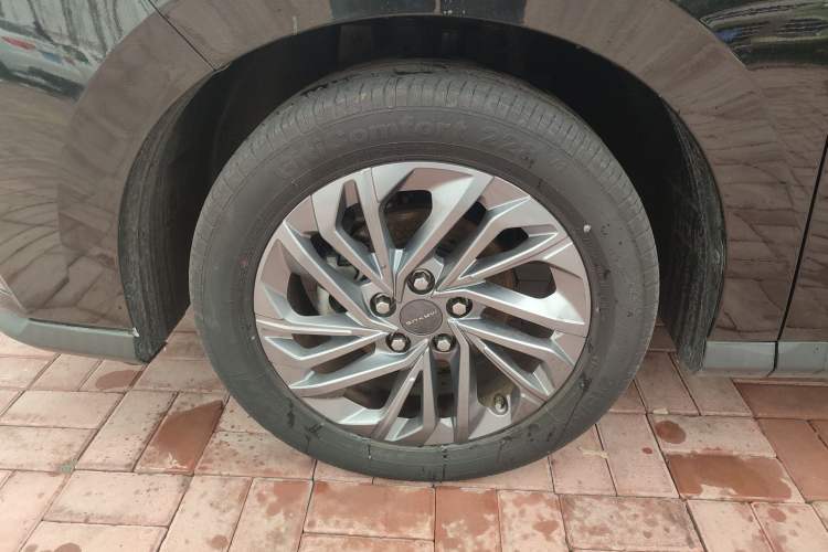 Used SAIC MAXUS G50 2020 1.5T Automatic Luxury Edition Exterior 3