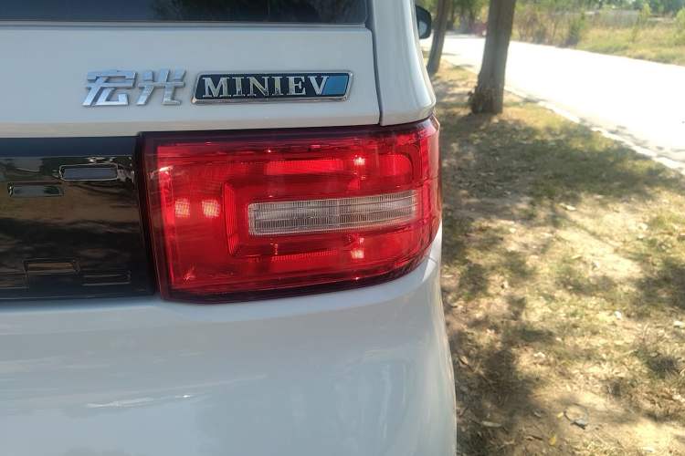 Used Wuling Hongguang MINIEV 2022 Easy Version Lithium Iron Phosphate