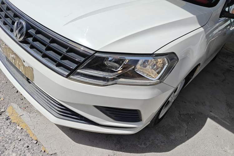 Used Volkswagen Jetta 2017 1.4L Manual Fashion Edition