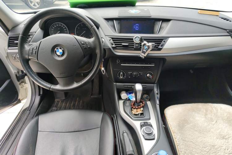 Used BMW X1 2012 sDrive18i Luxury Edition