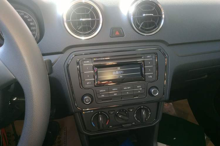 Used Volkswagen Jetta 2019 Dream Edition 1.5L Automatic Fashionable Version