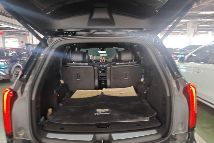 Used Cadillac XT6 2020 28T Six-Seater Fashion Edition