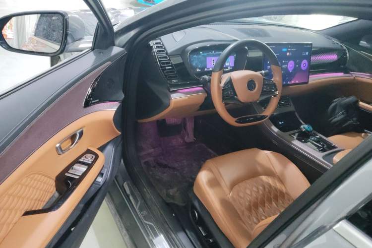 Used BYD Han 2022 DM-i 121KM Luxury Model
