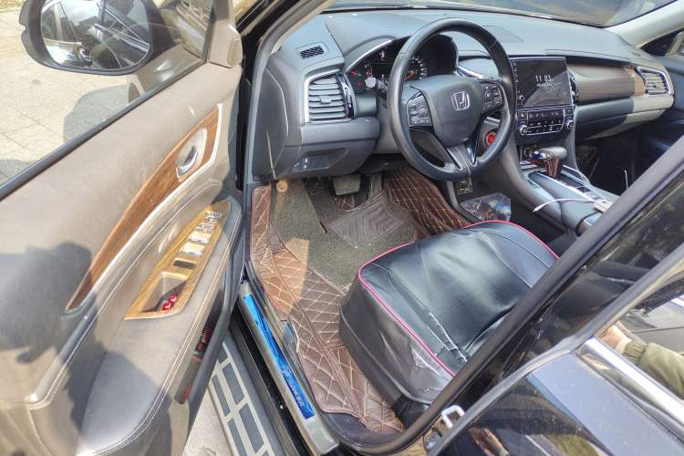 Used Honda Avancier 2019 240TURBO Two-Wheel Drive Comfort Version
