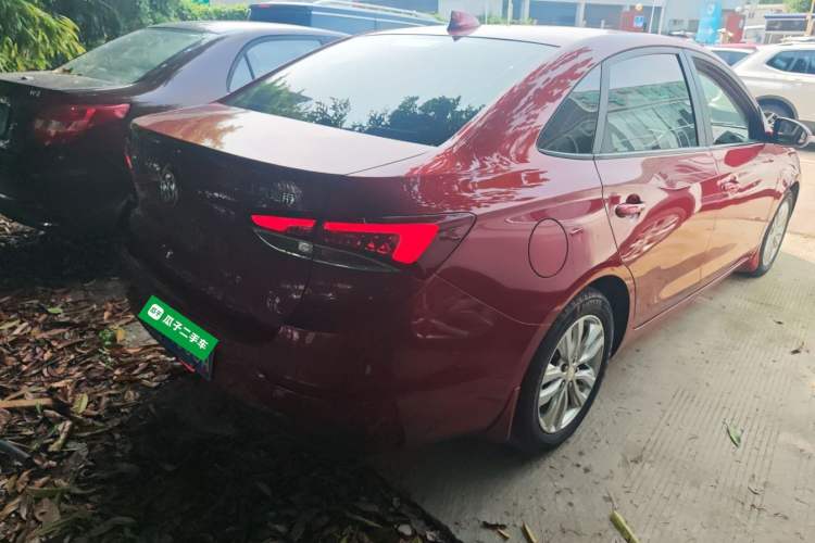 Used Buick GT 2018 15T Dual-Clutch Elite Model China V Standard
