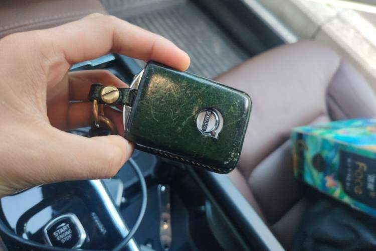 Used Volvo V90 2022 Cross Country B5 AWD Smart Range Edition
