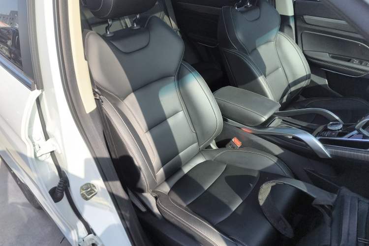 Used Geely Auto Emgrand X7 Sport 2020 1.8TD DCT ZhiZun PRO Right Front Seat