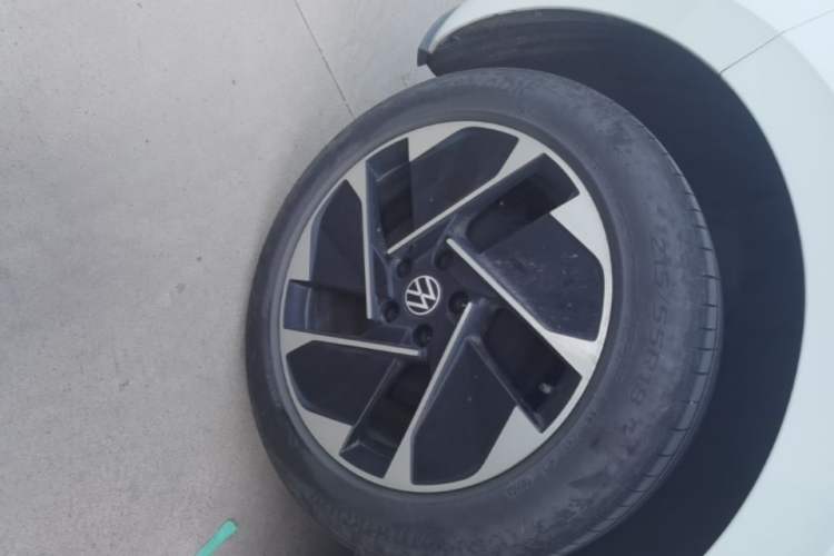 Used Volkswagen ID.3 2024 Outstanding Edition
