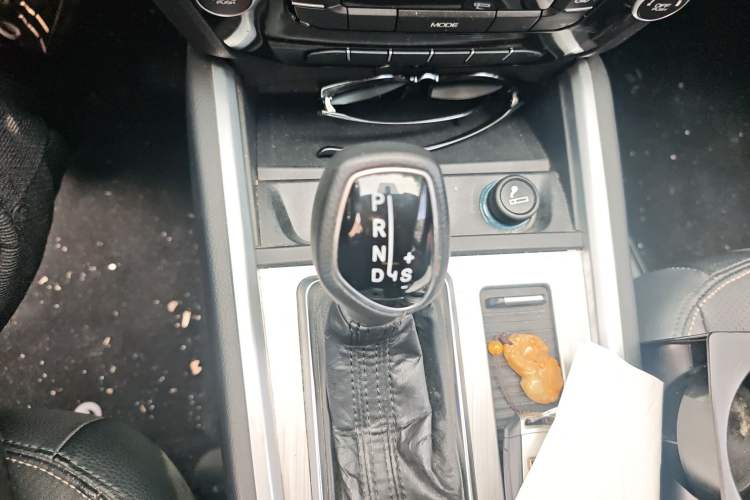 Used Geely Auto Vision X6 2016 1.3T CVT Luxury Model
