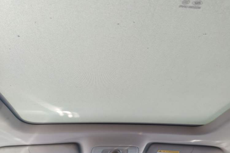 Used Roewe RX5 New Energy 2017 eRX5 50T Hybrid Connected Prestige Flagship Edition Headliner